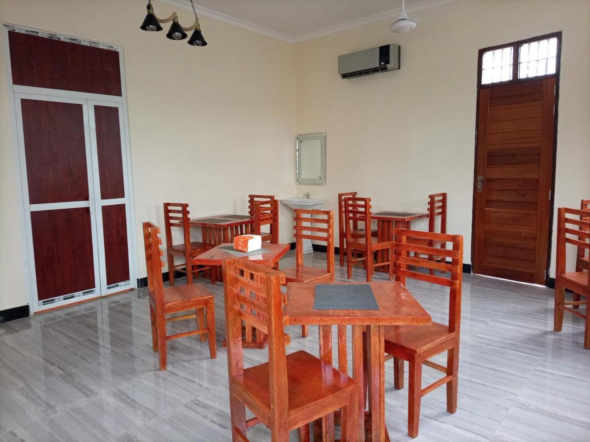 Chibuba Airport Accommodation دار السلام المظهر الخارجي الصورة
