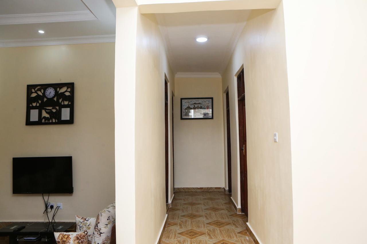 Chibuba Airport Accommodation دار السلام المظهر الخارجي الصورة