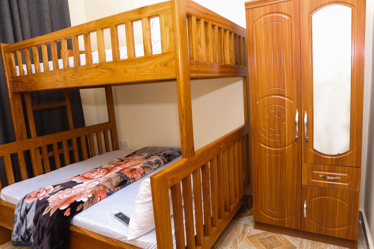 Chibuba Airport Accommodation دار السلام المظهر الخارجي الصورة